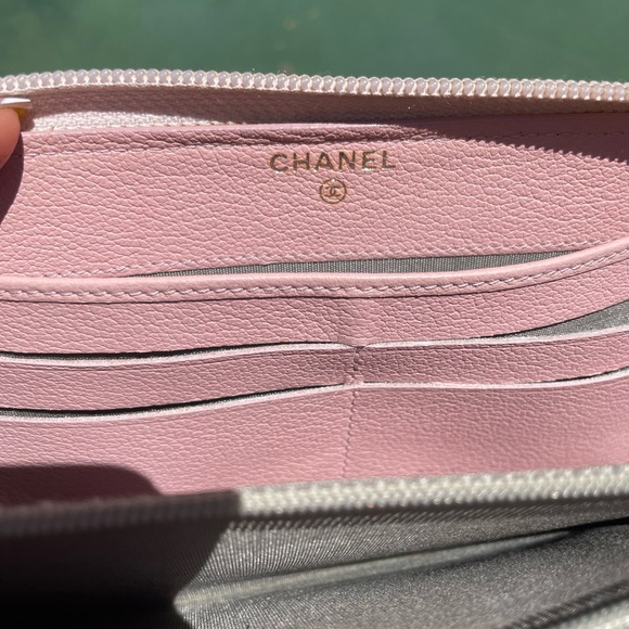 Chanel Cameilla long zip around wallet - Picture 10 of 16